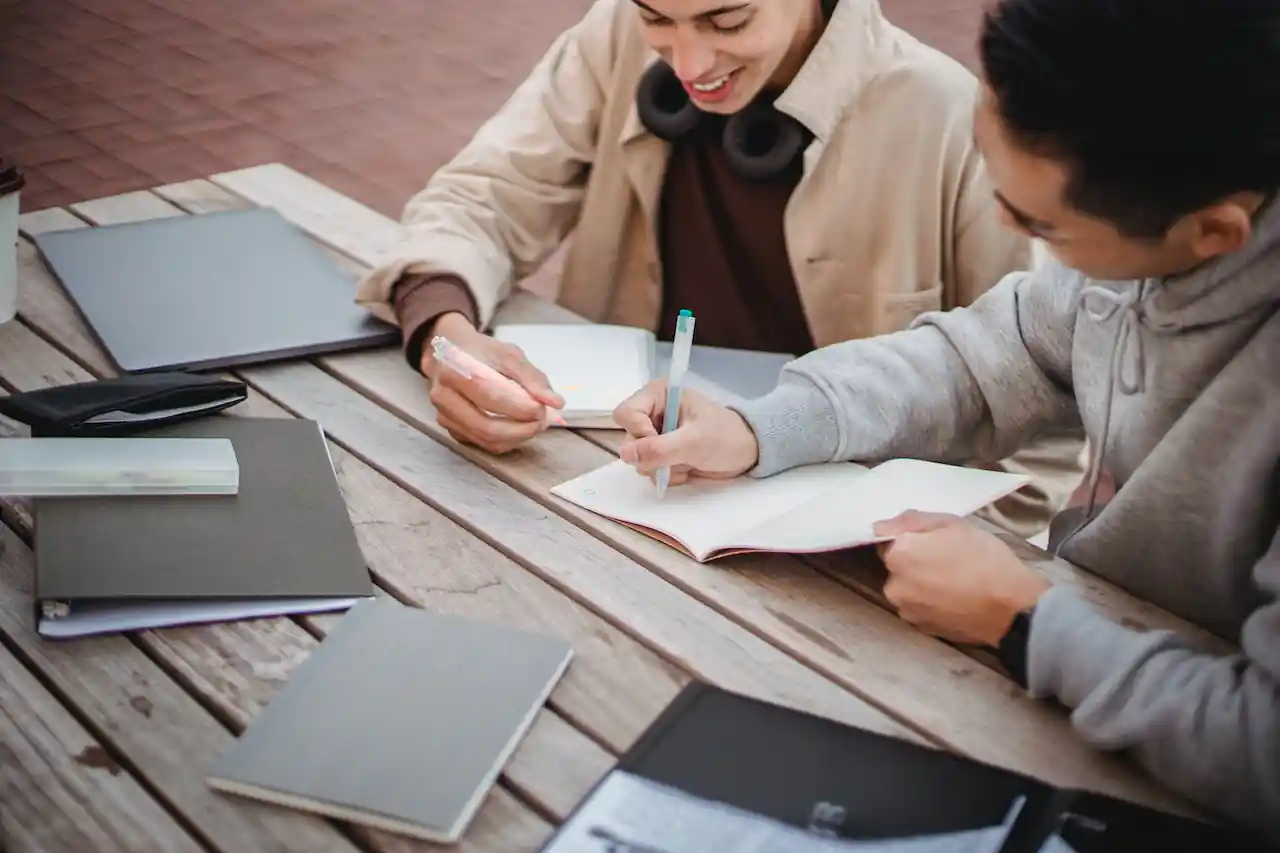 How to Write a Scholarship Essay