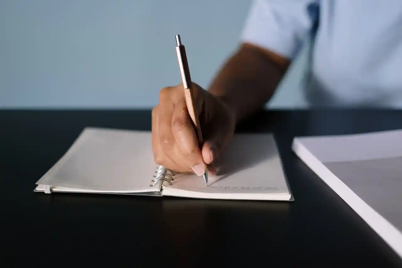 What is an Evaluation Essay?