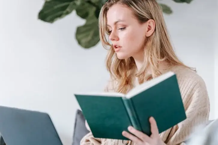 MLA vs APA Citation Styles Guide | Key Research Paper Differences