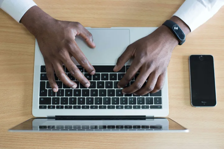 Qualitative research topics: how to select the most appealing theme