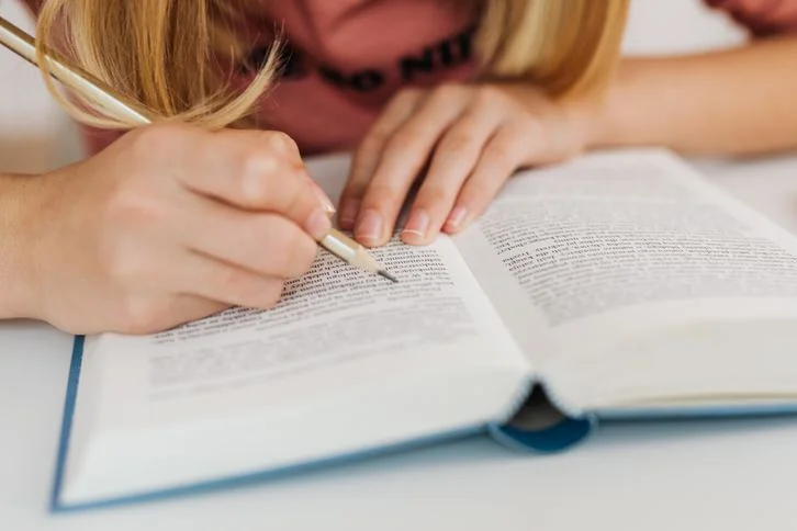 Book Report Outline: Definition, Format & Writing Guide