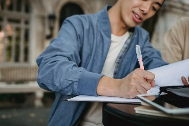 Transition Words for Argumentative - Essay Writing Tips
