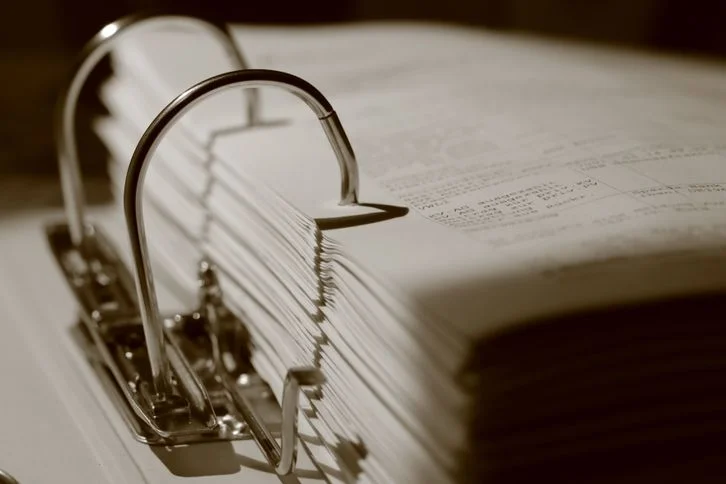 How to Structure a Dissertation: Complete Guide & Example
