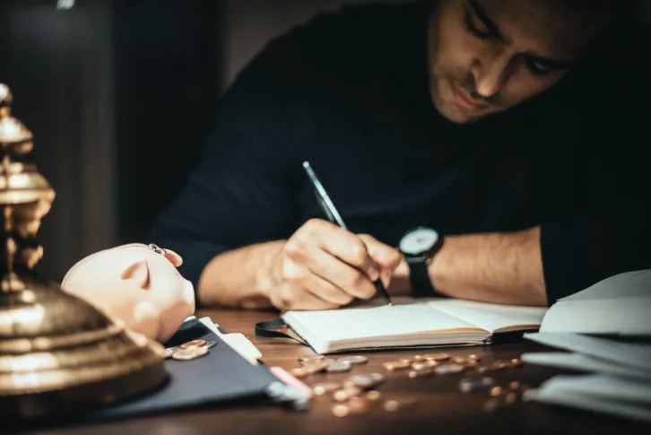 Rhetorical Analysis Essay | A Student-Friendly Guide with Examples