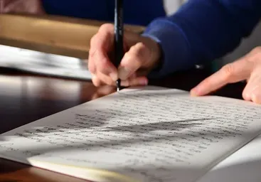 How to Write a Persuasive Essay: Key Tips From Professional Writers