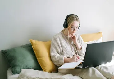How to write a personal essay: tips and techniques for engaging narratives