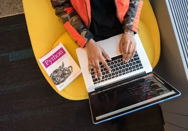  Unlocking Data Insights: Why Python for Data Science Changes the Game
