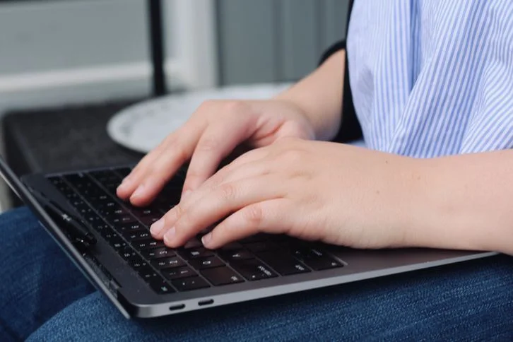 3 Paragraph Essay: Structure, Outline, Examples Guide