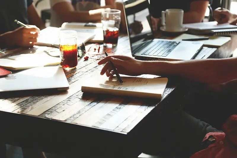 Your Comprehensive Guide on How to Write an Expository Essay