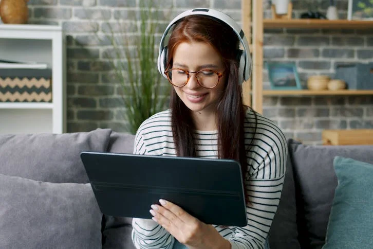 Future of Academic Writing in Digital Universities