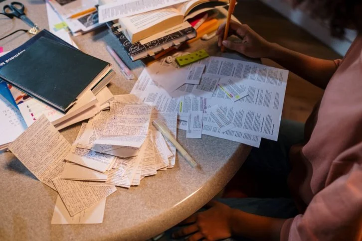 How to Write a DBQ Essay. From Prompt to Outline and Evidence