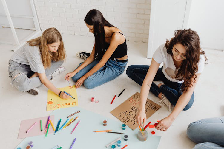 Feminist Topics for Essays, Debates & Deep Research in 2025