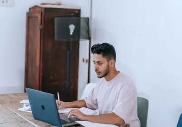 How to Write an Abstract for a Research Paper: Professional Tips From a Professional Wordsmith
